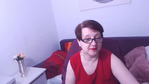 Christa online show from September 2025 03:06:01 PM
