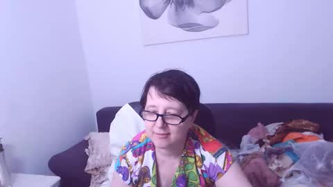 Christa online show from May 2026 06:09:01 PM