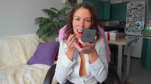 Chris online show from November 2025 09:32:01 AM