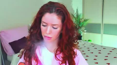 Snapshot of christinaconteeree chatting on July 2026 07:19:01 PM christinaconteeree online show from July 2026 07:19:01 PM