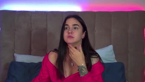 Christina online show from September 2025 06:31:02 PM