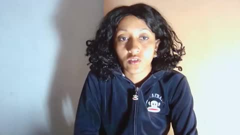 christine213 online show from October 2025 09:24:01 PM