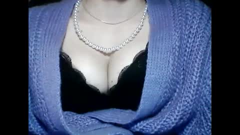 christine40211 online show from January 2025 03:55:01 PM