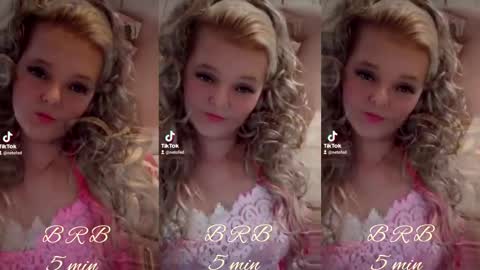 Christi online show from February 2025 06:44:01 PM