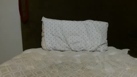 Snapshot of christophe_throbin chatting on October 2025 07:06:01 AM christophe_throbin online show from October 2025 07:06:01 AM