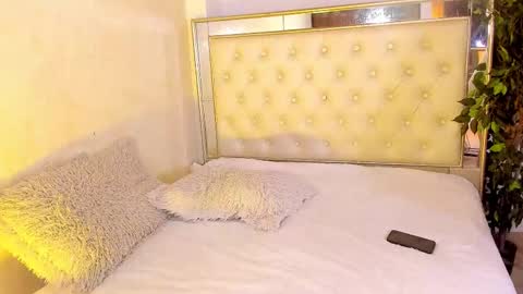 Chrisopher Hunter online show from February 2026 04:33:01 AM