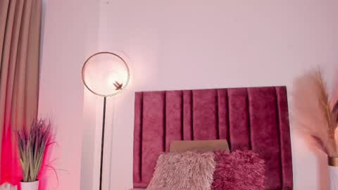 Christy online show from February 2025 06:09:02 PM