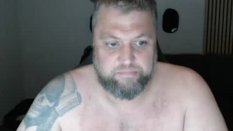 Chrizz online show from June 2026 10:12:02 PM