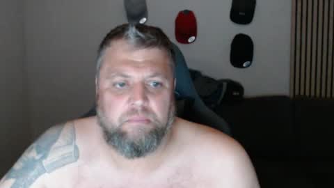 Chrizz online show from June 2026 09:39:01 PM
