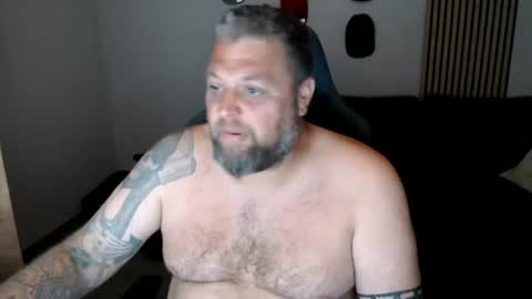Chrizz online show from July 2026 08:29:01 PM