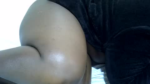 DivaDee online show from July 2026 06:47:02 AM