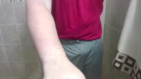 Snapshot of chubbycub14 chatting on November 2025 05:17:01 PM chubbycub14 online show from November 2025 05:17:01 PM