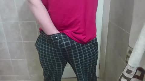 Snapshot of chubbycub14 chatting on December 2025 04:25:02 PM chubbycub14 online show from December 2025 04:25:02 PM