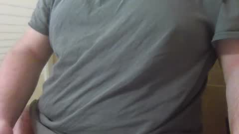Snapshot of chubbycub14 chatting on May 2026 04:57:02 PM chubbycub14 online show from May 2026 04:57:02 PM