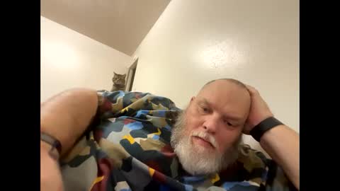 chubbyluvr42 online show from January 2026 03:19:02 AM