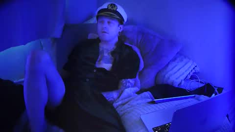 Snapshot of chubschadwell chatting on October 2025 02:40:01 PM ChubsChadwell online show from October 2025 02:40:01 PM