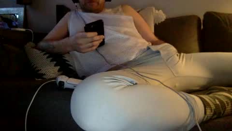 Snapshot of chuchujelly chatting on February 2025 12:14:01 AM chuchujelly online show from February 2025 12:14:01 AM