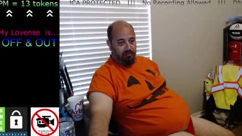 Snapshot of chunkymonkey420 chatting on February 2025 05:35:01 PM Spencer Smokey Bear online show from February 2025 05:35:01 PM