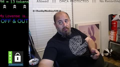 Snapshot of chunkymonkey420 chatting on March 2025 08:52:01 AM Spencer Smokey Bear online show from March 2025 08:52:01 AM