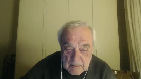 Snapshot of ciaoamoremio4 chatting on December 2024 10:45:01 PM ciaoamoremio4 online show from December 2024 10:45:01 PM