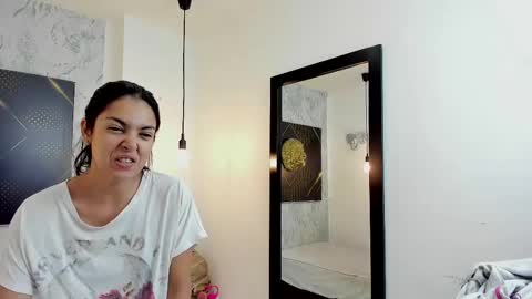 ...   ... online show from March 2025 03:35:02 AM