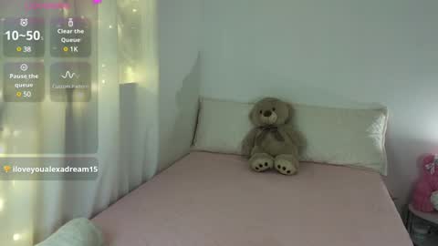 Snapshot of cielo_18d chatting on January 2025 03:24:02 AM Mia online show from January 2025 03:24:02 AM