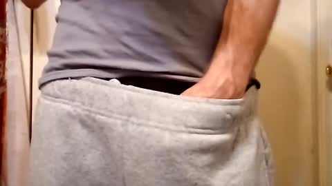 Snapshot of ciestep8216 chatting on January 2025 08:38:02 AM ciestep8216 online show from January 2025 08:38:02 AM