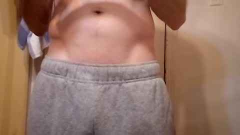 Snapshot of ciestep8216 chatting on January 2025 04:20:01 AM ciestep8216 online show from January 2025 04:20:01 AM