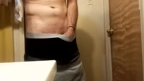 Snapshot of ciestep8216 chatting on March 2025 05:40:02 AM ciestep8216 online show from March 2025 05:40:02 AM