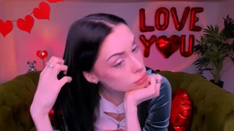 Phoebe online show from February 2026 09:00:01 PM