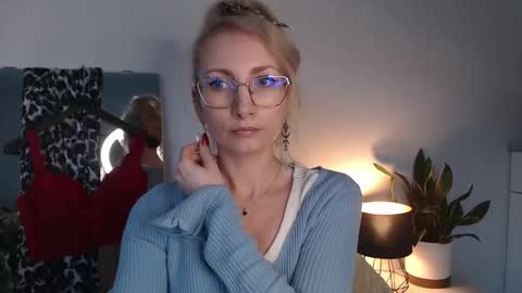 Cinderella online show from April 2026 06:00:02 AM