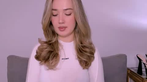 cindyprettywomen online show from December 2025 05:21:02 PM