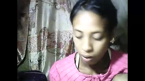 Snapshot of cindyx69q chatting on May 2026 04:28:02 AM cindyx69q online show from May 2026 04:28:02 AM