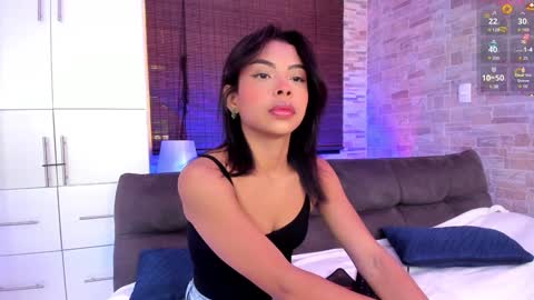 cinnamon_kyla online show from January 2025 04:46:02 PM