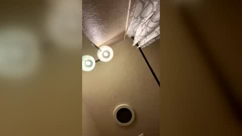 cinnamonbunniiii online show from July 2026 09:56:01 AM