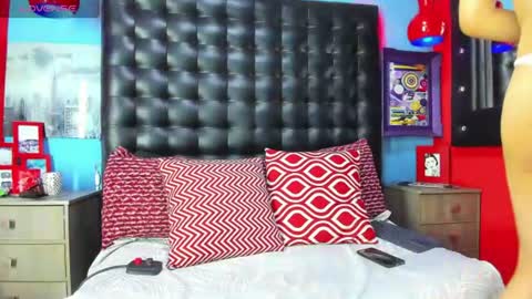 Snapshot of cinthya_walker1 chatting on July 2026 03:15:02 PM cinthya_walker1 online show from July 2026 03:15:02 PM