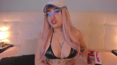 Cintya online show from February 2025 01:05:02 AM