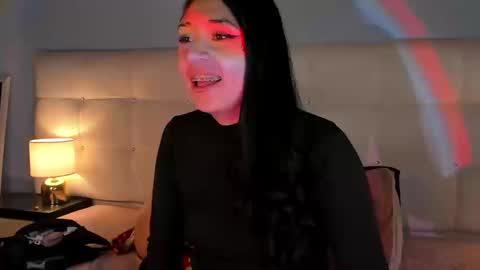 Cintya online show from September 2025 04:23:01 AM