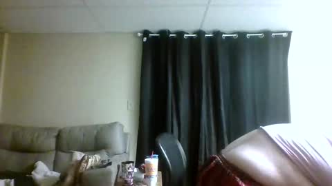 Snapshot of cjthepanda chatting on October 2025 04:35:01 AM cjthecarebear online show from October 2025 04:35:01 AM