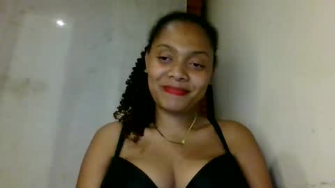 ckamilla45 online show from September 2025 05:57:02 PM