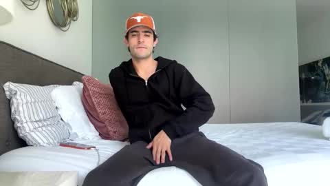 ckeefer96 online show from April 2026 07:27:01 PM