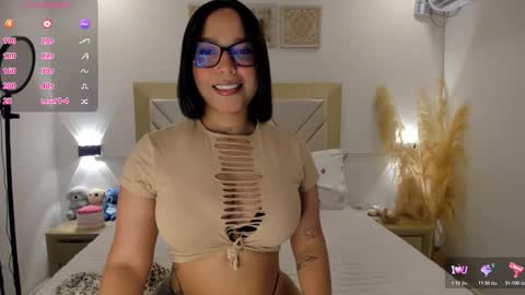 Claire 3 online show from January 2026 12:02:01 AM