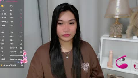 CLAIRE online show from June 2026 06:02:01 AM