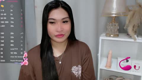 CLAIRE online show from June 2026 07:16:01 PM