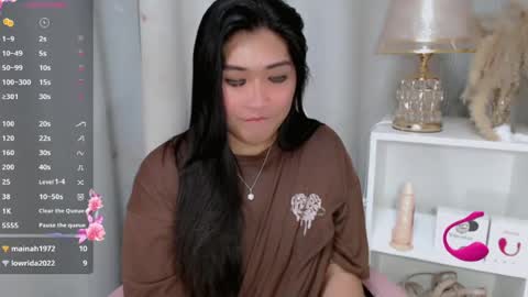 CLAIRE online show from July 2026 05:52:01 PM