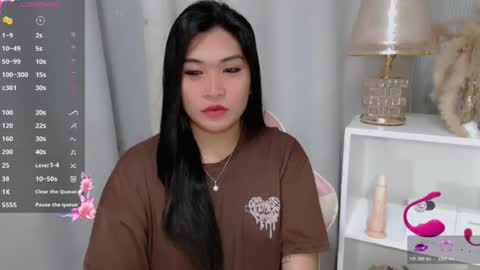 CLAIRE online show from July 2026 05:04:02 AM