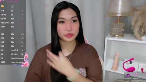 CLAIRE online show from July 2026 05:43:02 AM