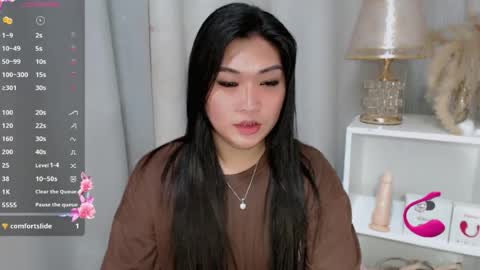 CLAIRE online show from July 2026 05:44:01 AM