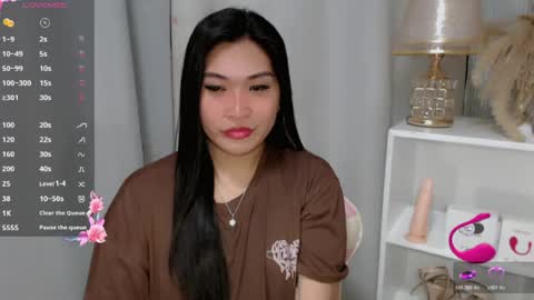 CLAIRE online show from July 2026 06:20:01 AM