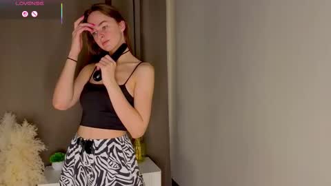 Im Amy online show from October 2025 01:16:02 AM